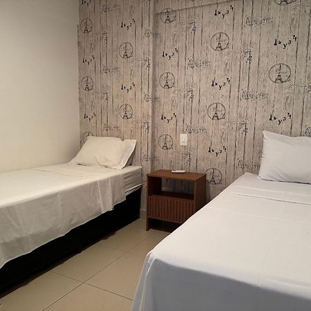 Apartamento Climatizado Ao Lado Do Premium Hosp. 戈亚尼亚 外观 照片